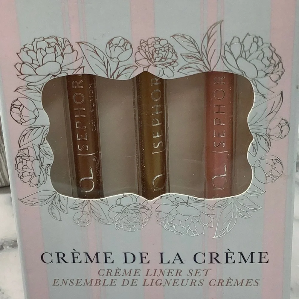 NWOT- SEPHORA COLLECTION Liner Set